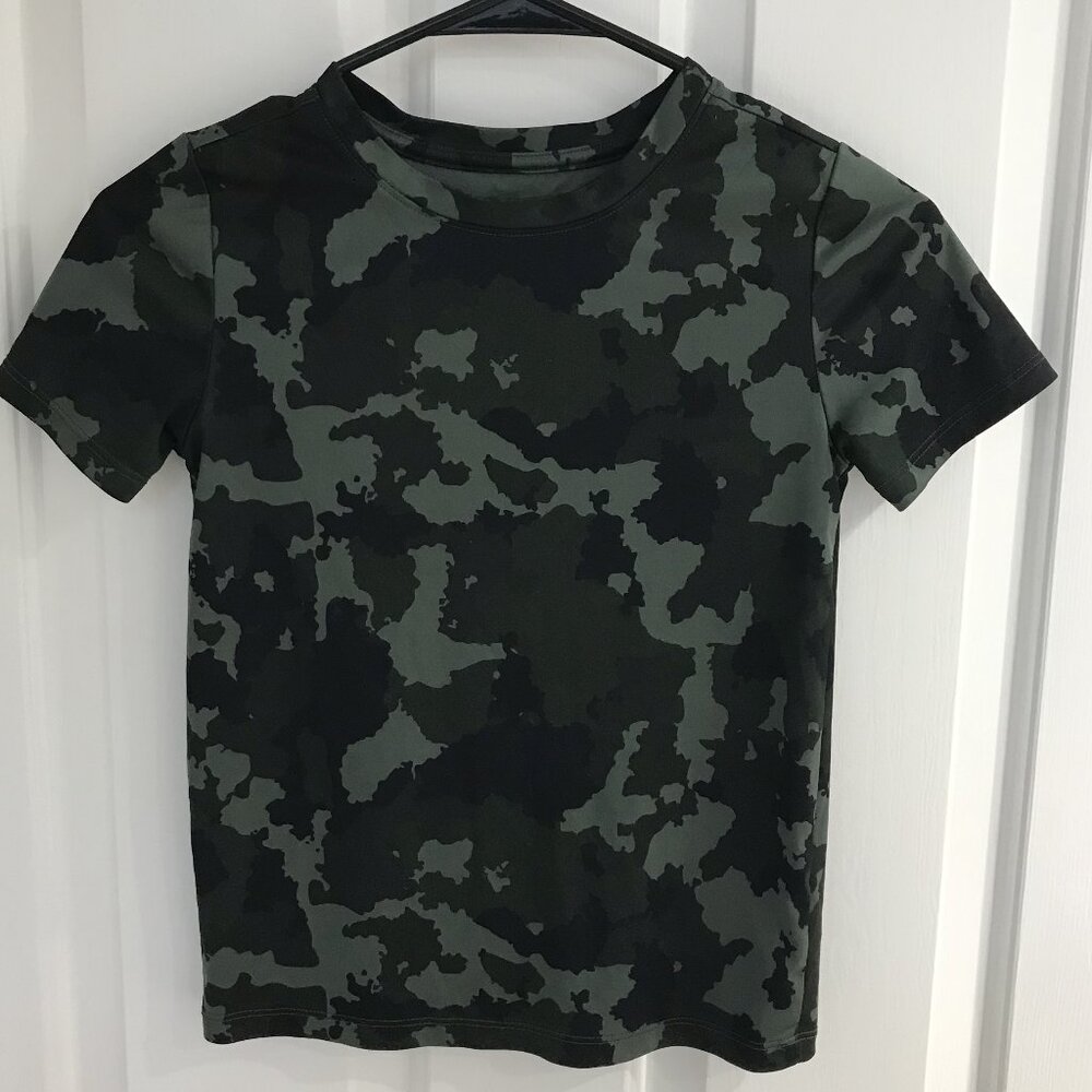 Cat & Jack Boys Athletic Camouflage Shirt S